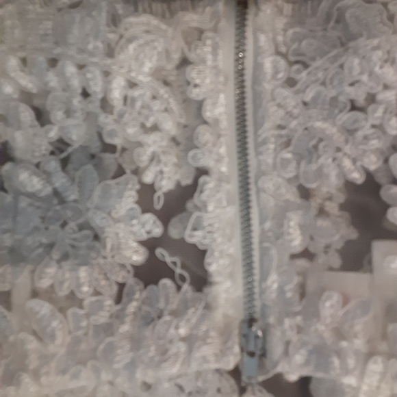 White crop top lace see through - Picture 6 of 6